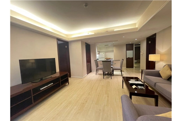 东方豪庭公寓附近的酒店